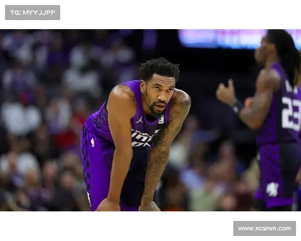 国王双星福克斯与蒙克闪击联盟以速度与快攻优势引领季前赛潮流